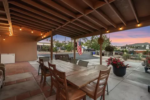 Exterior - 820 Frances Dr, Vista, CA 92084 photo 3 of 5