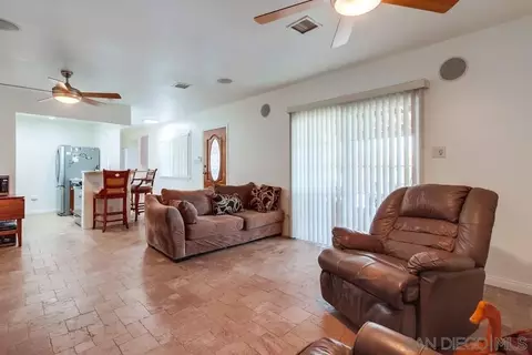 Living - 820 Frances Dr, Vista, CA 92084 photo 1 of 2