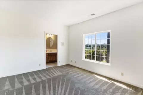 Bedroom - 4417 Fallsbrae Rd, Fallbrook, CA 92028 photo 7 of 8