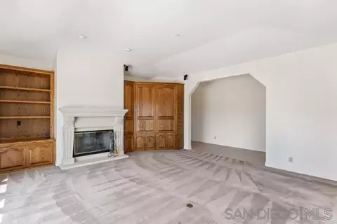 Living - 4417 Fallsbrae Rd, Fallbrook, CA 92028 photo 4 of 8