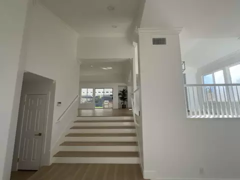 Entry Way - 2227 Mapleleaf Ave, Thousand Oaks, CA 91320 photo 1 of 2