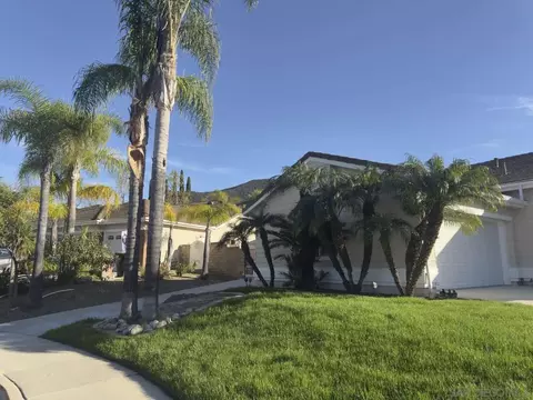 Exterior - 2227 Mapleleaf Ave, Thousand Oaks, CA 91320 photo 2 of 12