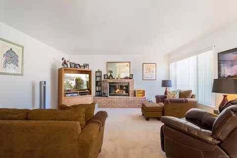 Living - 51633 Ida Ave, Cabazon, CA 92230 photo 1 of 2