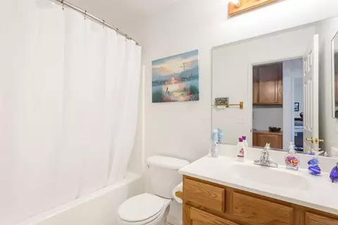 Bath - 51633 Ida Ave, Cabazon, CA 92230 photo 2 of 2