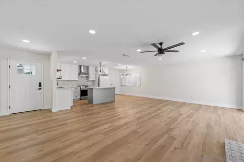 5705 Jackson Dr, La Mesa, CA 91942 photo 7