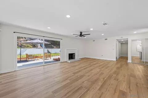 5705 Jackson Dr, La Mesa, CA 91942 photo 4