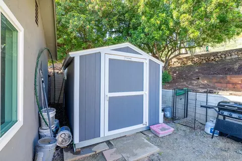Exterior - 1395 S Somermont Dr, El Cajon, CA 92021 photo 8 of 9