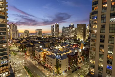 555 Front St #1501, San Diego, CA 92101