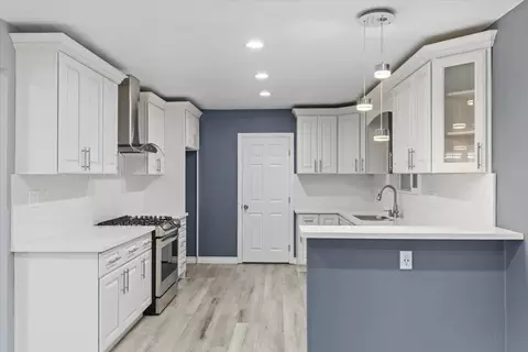 Kitchen - 7216 Pearson St, La Mesa, CA 91941 photo 2 of 3