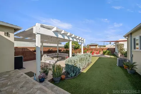 Exterior - 4227 69th St, La Mesa, CA 91941 photo 4 of 16