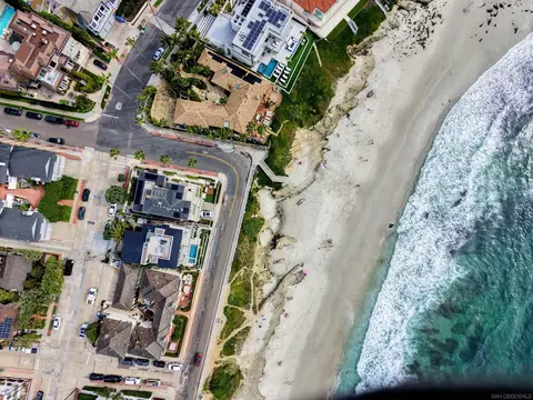 210 Palomar Ave, La Jolla, CA 92037 photo 4
