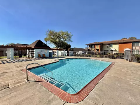 Exterior - 321 Sun Ct, El Cajon, CA 92021 photo 15 of 19