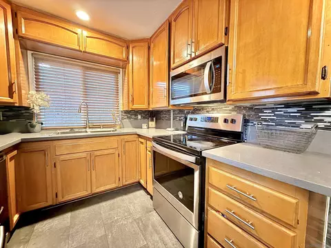 Kitchen - 321 Sun Ct, El Cajon, CA 92021 photo 1 of 2