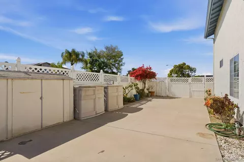 Exterior - 13849 Gorrion Ct, El Cajon, CA 92021 photo 3 of 4