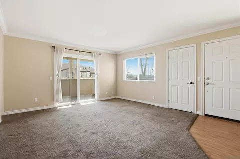 Living - 5033 Los Morros Way #55, Oceanside, CA 92057 photo 5 of 8