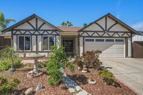 7001 Lemonwood Ln, Lemon Grove, CA 91945