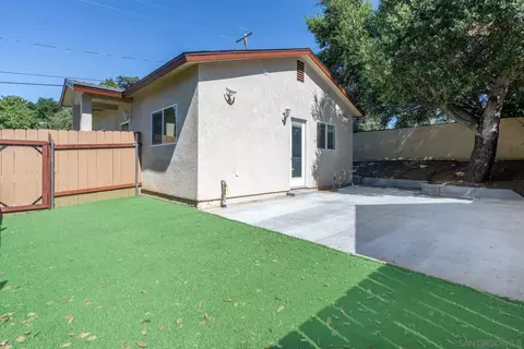 Exterior - 12327 Lemon Crest Dr, Lakeside, CA 92040 photo 3 of 20