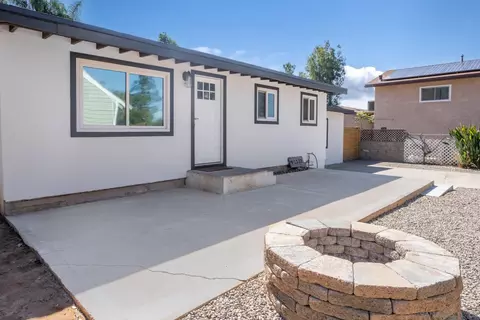 Exterior - 12327 Lemon Crest Dr, Lakeside, CA 92040 photo 10 of 20