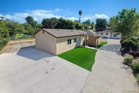 Exterior - 12327 Lemon Crest Dr, Lakeside, CA 92040 photo 8 of 20