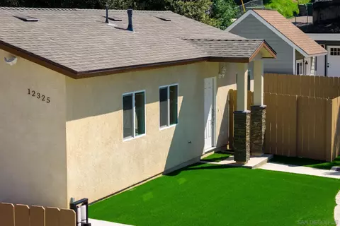 Exterior - 12327 Lemon Crest Dr, Lakeside, CA 92040 photo 20 of 20