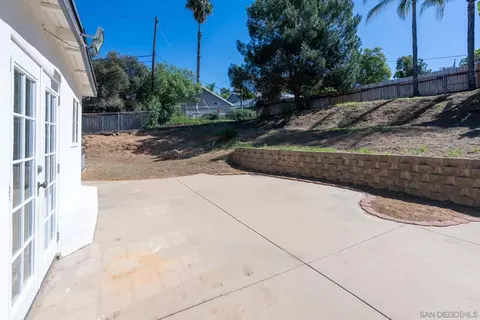 Exterior - 12327 Lemon Crest Dr, Lakeside, CA 92040 photo 18 of 20