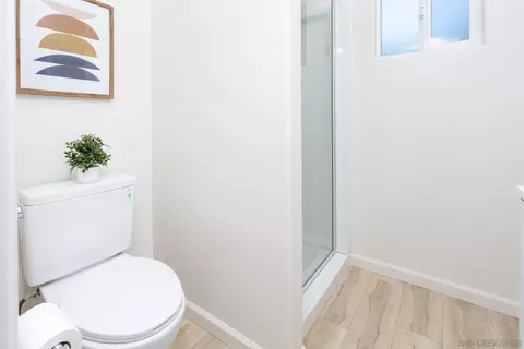 Bath - 12327 Lemon Crest Dr, Lakeside, CA 92040 photo 4 of 8