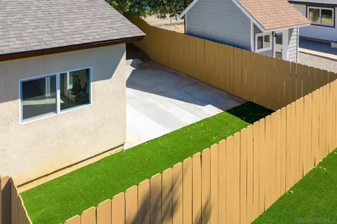 Exterior - 12327 Lemon Crest Dr, Lakeside, CA 92040 photo 6 of 20
