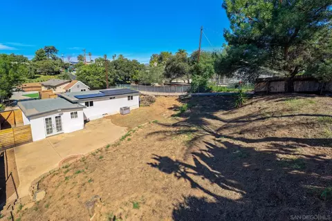 Exterior - 12327 Lemon Crest Dr, Lakeside, CA 92040 photo 16 of 20