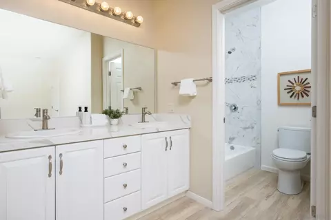 Bath - 12327 Lemon Crest Dr, Lakeside, CA 92040 photo 1 of 8