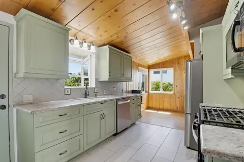 Kitchen - 3956 El Canto, Spring Valley, CA 91977 photo 2 of 3