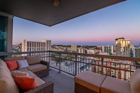 300 W Beech St #1908, San Diego, CA 92101