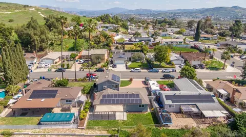View/Area - 9722 Roe Dr, Santee, CA 92071 photo 7 of 9