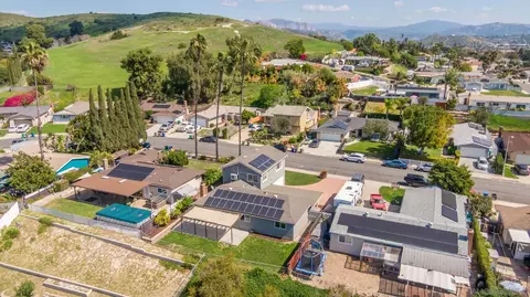 View/Area - 9722 Roe Dr, Santee, CA 92071 photo 8 of 9