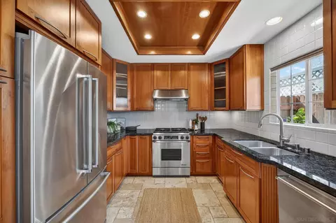 1435 Robinson Ave, San Diego, CA 92103