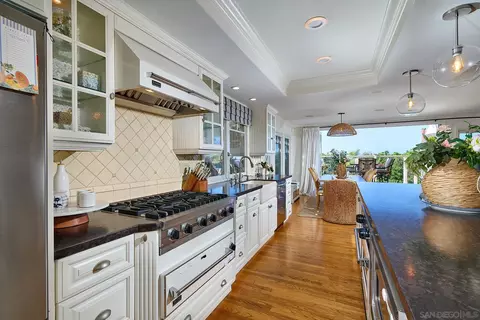 Kitchen - 743 Marsolan Ave, Solana Beach, CA 92075 photo 5 of 5