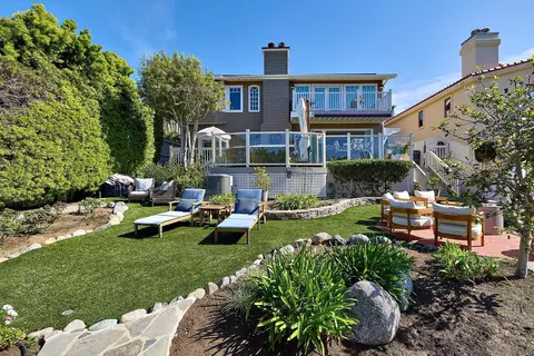 Exterior - 743 Marsolan Ave, Solana Beach, CA 92075 photo 12 of 15