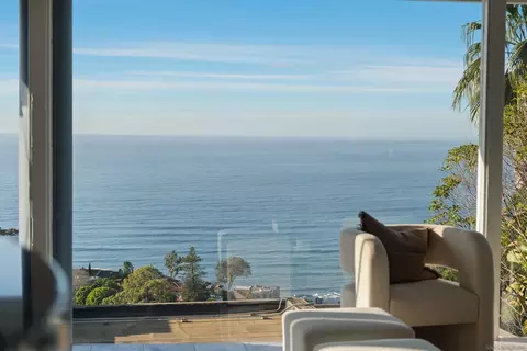 View/Area - 1705 Valdes Dr, La Jolla, CA 92037 photo 1 of 11