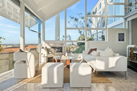 Living - 1705 Valdes Dr, La Jolla, CA 92037 photo 4 of 13
