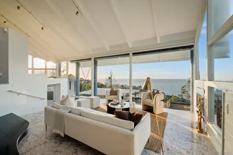 Living - 1705 Valdes Dr, La Jolla, CA 92037 photo 3 of 13