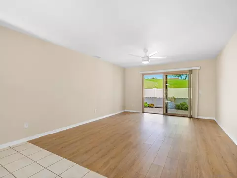Living - 1822 Stanton Rd, Encinitas, CA 92024 photo 2 of 4