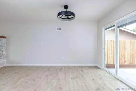 Living - 4345 Cayucos Ave, Atascadero, CA 93422 photo 4 of 6