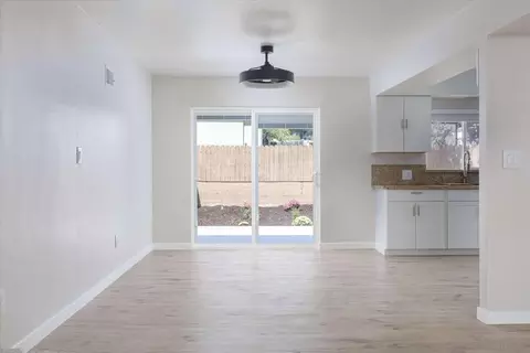Living - 4345 Cayucos Ave, Atascadero, CA 93422 photo 5 of 6