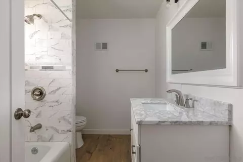 Bath - 4345 Cayucos Ave, Atascadero, CA 93422 photo 2 of 2