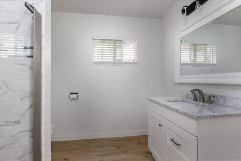 Bath - 4345 Cayucos Ave, Atascadero, CA 93422 photo 1 of 2