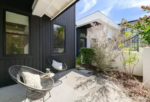 Exterior - 121 Avenida Esperanza, Encinitas, CA 92024 photo 6 of 11
