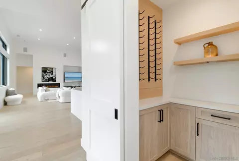 Entry Way - 121 Avenida Esperanza, Encinitas, CA 92024 photo 1 of 1