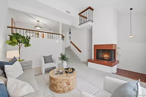3311 Caminito Eastbluff #183, La Jolla, CA 92037