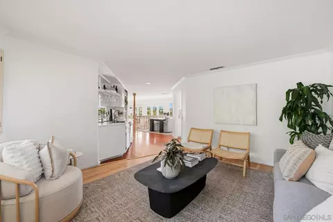 Living - 3132 Don Rolando, Escondido, CA 92025 photo 6 of 6