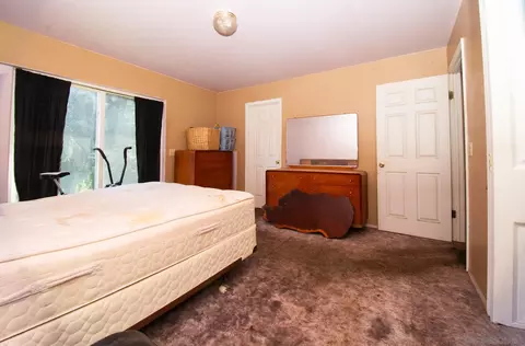 Bedroom - 9897 Dyerville Loop Rd, Myers Flat, CA 95554 photo 3 of 4