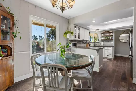 Dining - 14118 Ipava Dr, Poway, CA 92064 photo 1 of 1
